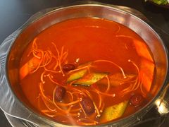 -牛串门串串香(东直门簋街总店)