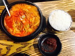 -吴草鸡爪오초닭발韩食堂(融恒盈嘉中心店)