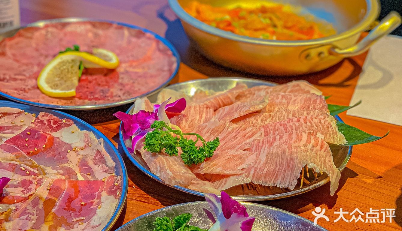 我不允许有人没吃过大猩猩烤肉❗