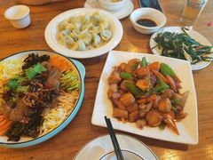 -鹤乡东北菜(崮山路店)