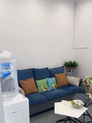 -苗医生0感科技祛痘