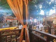 -二荆条·蜀鲜汇城市森林火锅