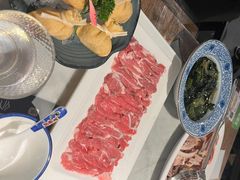 -尚尚仙·酸汤猪手·猪肚鸡火锅(华联万柳购物中心店)