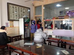 大堂-秦豫肉夹馍(东羊市店)