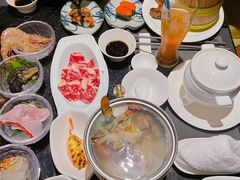 -半岛翡丽海鲜自助餐厅(观风亭店)