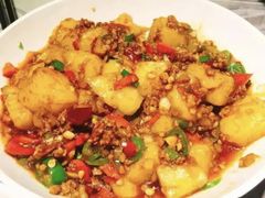 红烧米豆腐-湘鄂味土菜馆