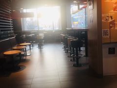 -麦当劳(南京路2店)