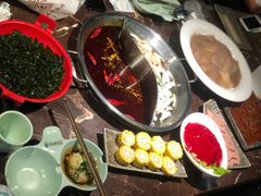 菌香鸳鸯锅-晓宇重庆火锅(赛格国际购物中心店)