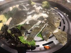 -日进一片海.生腌海鲜火锅.宵夜烧烤(三里屯总店)