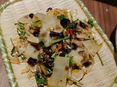 -有红鸡毛店·川菜(建设路店)