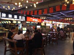 -八一路好吃街(雨田商务大厦店)