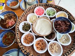 -包整·丝娃娃(一览甲秀楼风景店)