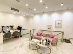 -初颜品佑肌肤管理