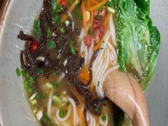 -百春原湖南牛肉粉(百联世纪店)