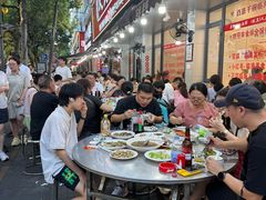 -健跳小海鲜(人民路店)