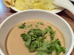 -清真吴记门钉肉饼·喜多利