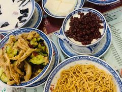 xo酱鱼蛋乌冬面-赵记传承特色牛奶甜品(泉城广场店)