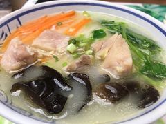 鸡汤米线-云海肴云南菜(曲江大悦城店)