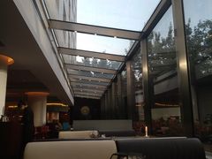 -亮马河饭店翠雅咖啡厅