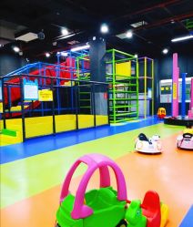 -蹦贝运动中心·蹦床·攀岩·闯关(龙岗店)