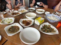 -领鲜土菜馆