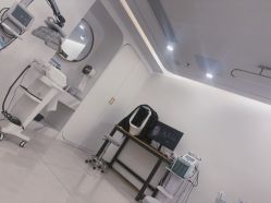 -至简医疗美容·医生集团