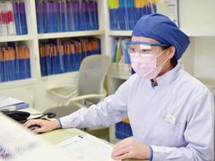 -岳辰齿科(浦东长泰店)