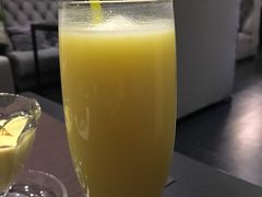 芒果西番莲优格-吱咖啡西式简餐