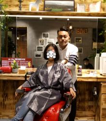 新发型-MONE美发沙龙