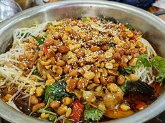-周良天山牛杂城(天山路总店)