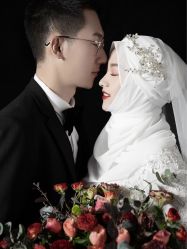 -樱花婚纱摄影