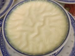 -广信牛奶甜品世家(台东店)