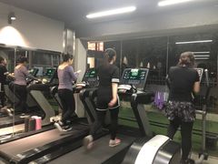 -征成健身连锁私教工作室(九公里店)