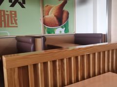 -德克士(通宝路店)