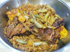 -内蒙焖面大盆骨餐馆(山大路店)