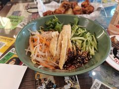 -鼓楼吃面·肉啃肉(南锣鼓巷店)