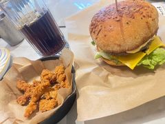-必胜客(欢乐颂店)