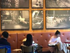 大堂-星巴克臻选(宁波世纪东方广场店)