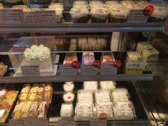 -红宝石·鲜奶小方·海派西点房(联洋店)