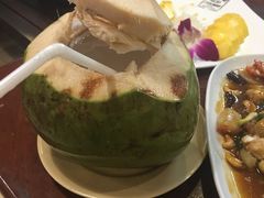 -Dang restaurant (patong phuket)