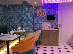 -东鑫记港式茶餐厅(南京东路店)