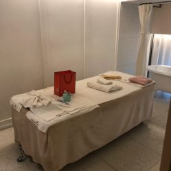 -琦品高端嫩肤经络私佳美场