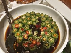 -贝勒爷·酥不腻烤鸭