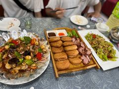 -龙香居海鲜浑锅家常菜·特色驴肉