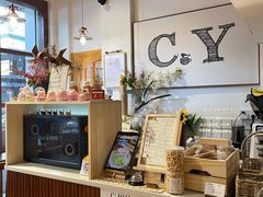 -C.Y Cafe