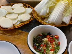 -抚仙湖生态石锅鱼野生菌(告庄店)