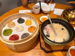 -乐忻皇朝(上海中心大厦店)