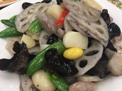 荷塘小炒-烤肉季饭庄
