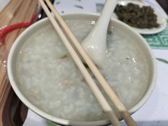 皮蛋瘦肉粥-和记馅饼(日照街店)