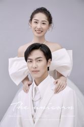 -二十一世纪婚纱摄影(省府前街店)